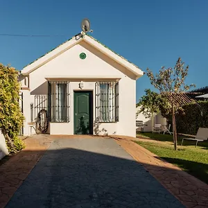  Сasa de vacaciones Agradable Casa Con Jardin Privado